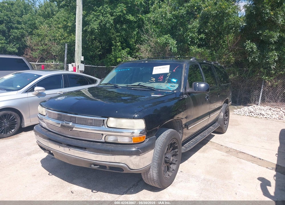 2002 CHEVROLET SUBURBAN 1500 LT VIN: 1GNEC16Z92J137371
