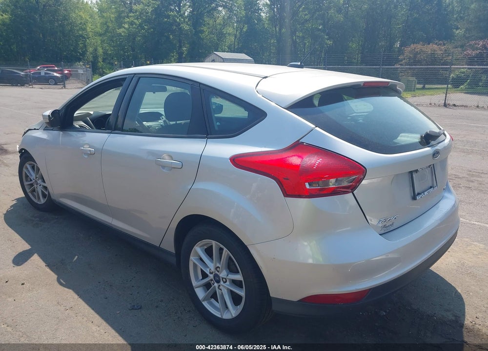 2017 FORD FOCUS SE VIN: 1FADP3K27HL258979