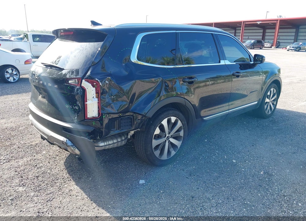 2021 KIA TELLURIDE VIN: 5XYP34HC4MG170731
