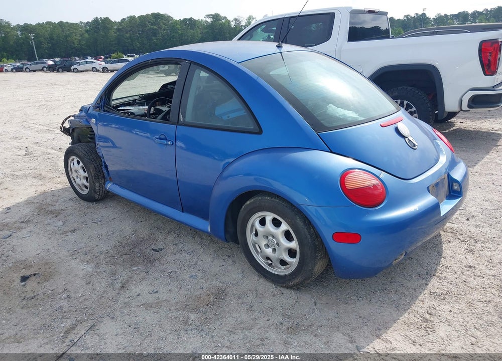 2000 VOLKSWAGEN NEW BEETLE VIN: 3VWCF21C3YM415089