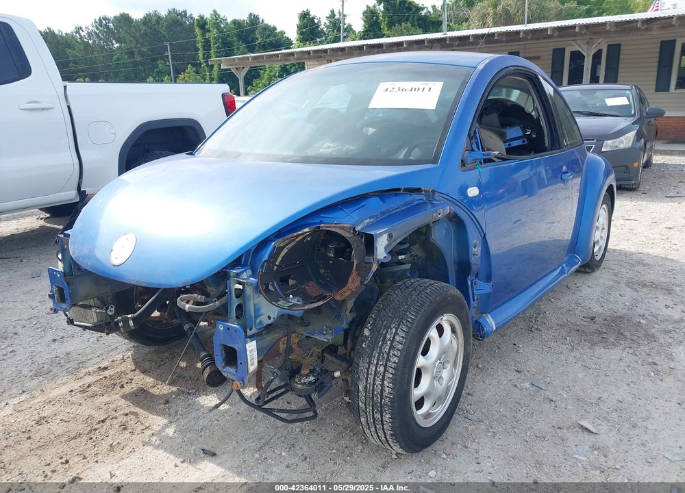 2000 VOLKSWAGEN NEW BEETLE VIN: 3VWCF21C3YM415089