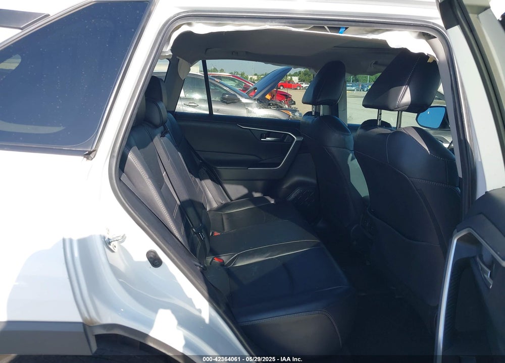 2019 TOYOTA RAV4 VIN: 2T3C1RFVXKW047889