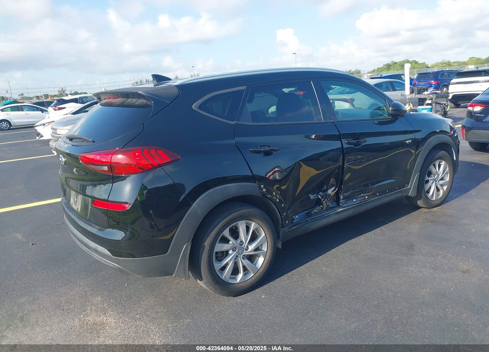 2020 HYUNDAI TUCSON VALUE VIN: KM8J33A40LU233903