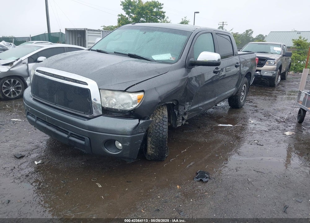 2013 TOYOTA TUNDRA LIMITED 5.7L V8 VIN: 5TFHY5F13DX275240