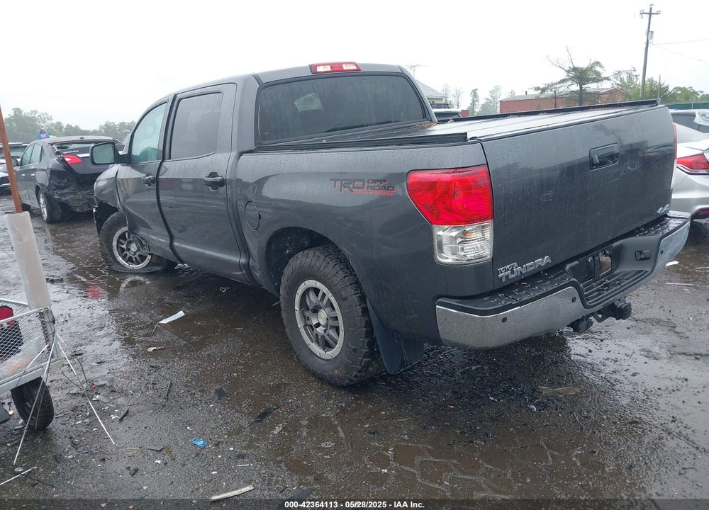 2013 TOYOTA TUNDRA LIMITED 5.7L V8 VIN: 5TFHY5F13DX275240