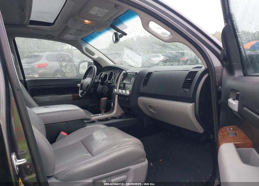 2013 TOYOTA TUNDRA LIMITED 5.7L V8 VIN: 5TFHY5F13DX275240