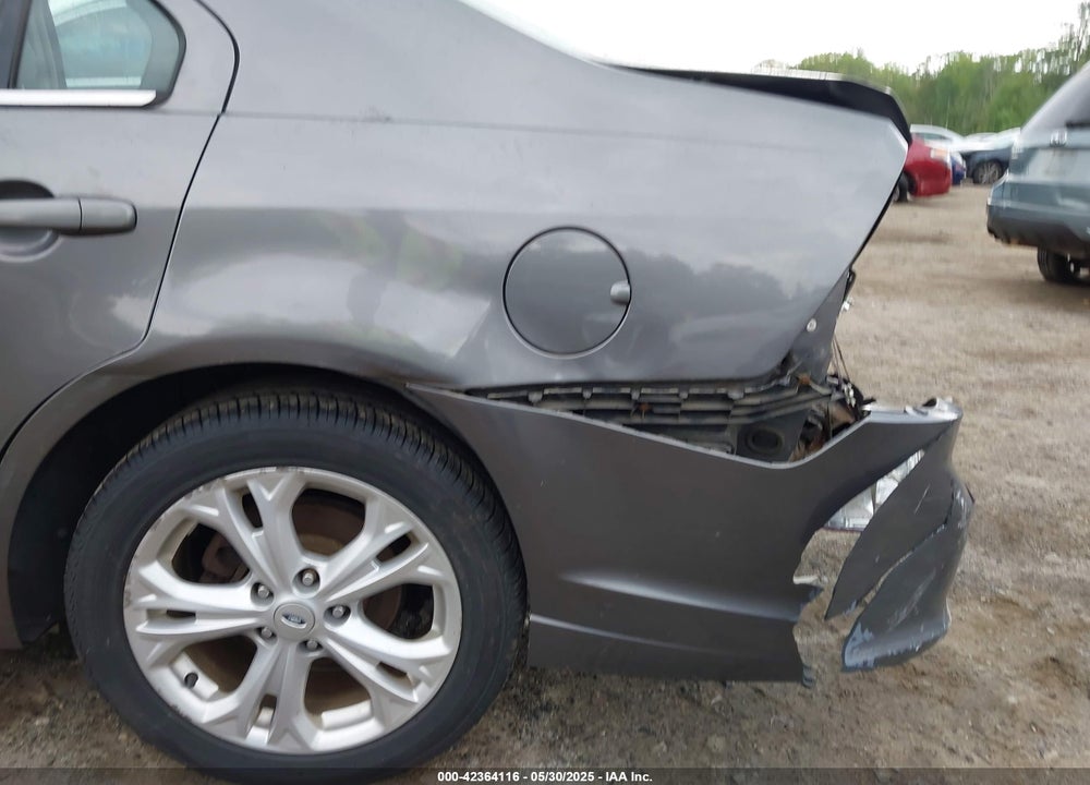 2012 FORD FUSION VIN: 3FAHP0HA1CR424096
