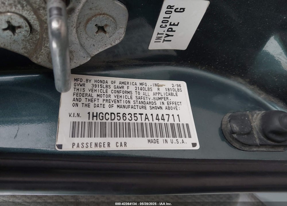 1996 HONDA ACCORD LX/EX VIN: 1HGCD5635TA144711