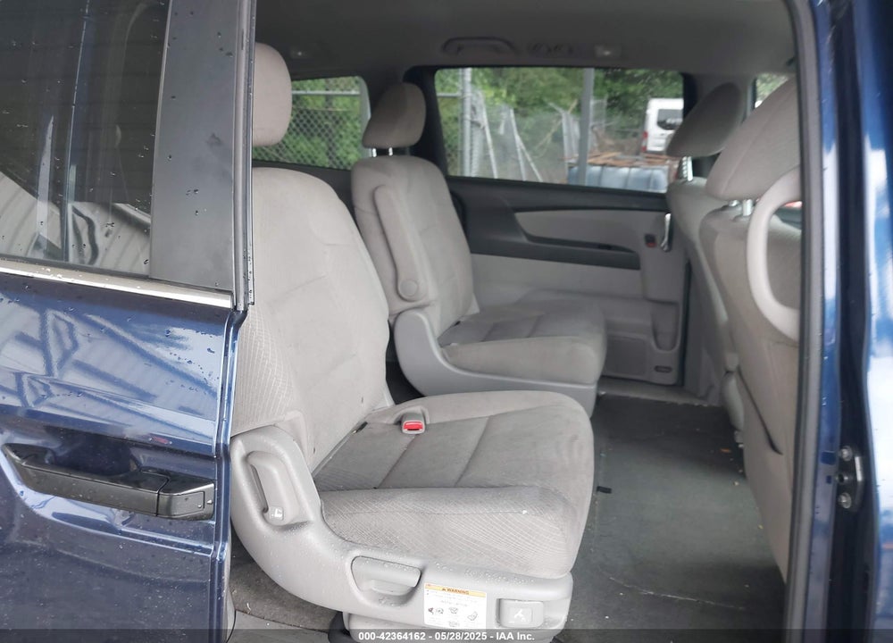 2014 HONDA ODYSSEY LX VIN: 5FNRL5H21EB082119