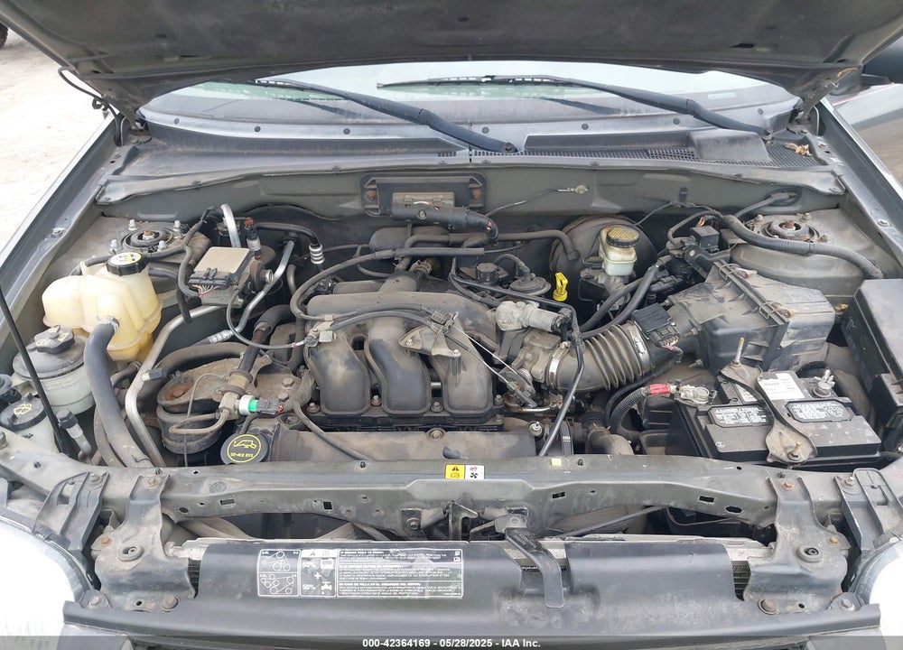 2004 FORD ESCAPE XLT VIN: 1FMCU931X4DA18154