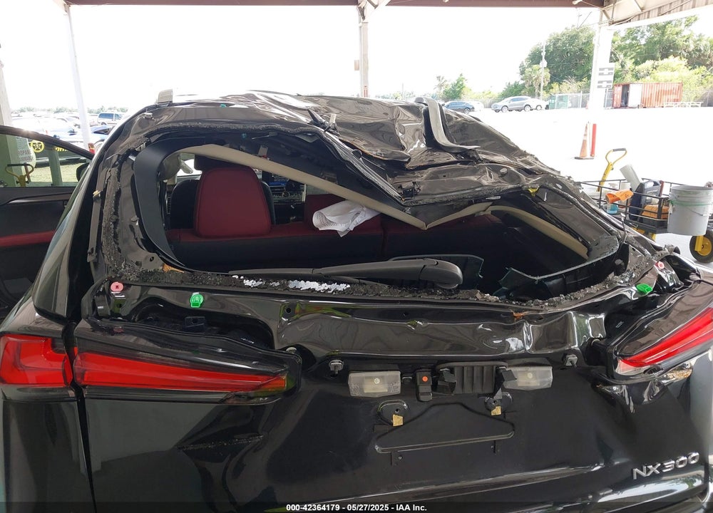 2021 LEXUS NX 300 VIN: JTJDARBZ7M2194287