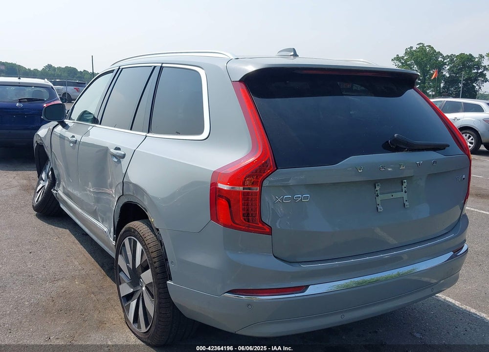 2025 VOLVO XC90 PLUG-IN HYBRID T8 ULTRA 6-SEATER VIN: YV4H60JF9S1294190