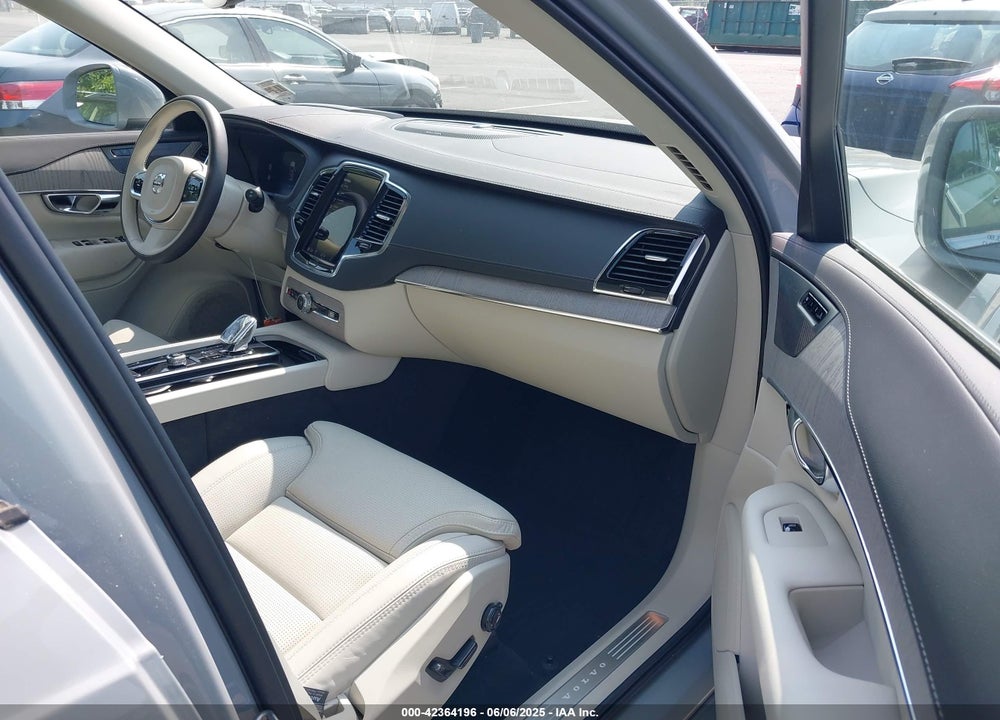 2025 VOLVO XC90 PLUG-IN HYBRID T8 ULTRA 6-SEATER VIN: YV4H60JF9S1294190