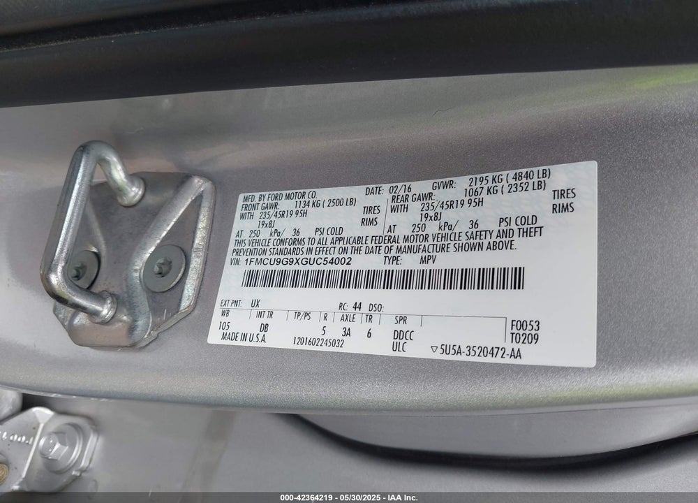 2016 FORD ESCAPE VIN: 1FMCU9G9XGUC54002