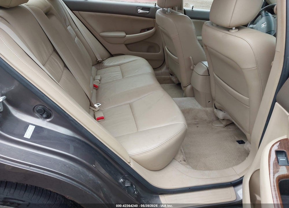 2007 HONDA ACCORD VIN: 1HGCM668X7A017198