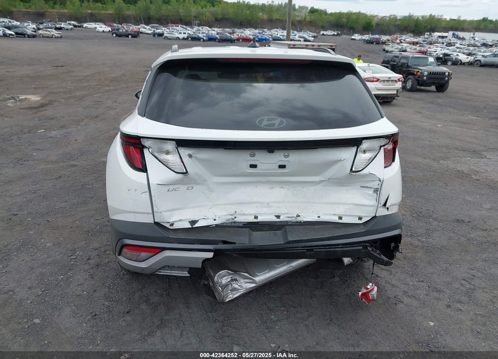 2025 HYUNDAI TUCSON SEL VIN: 5NMJBCDE1SH542328