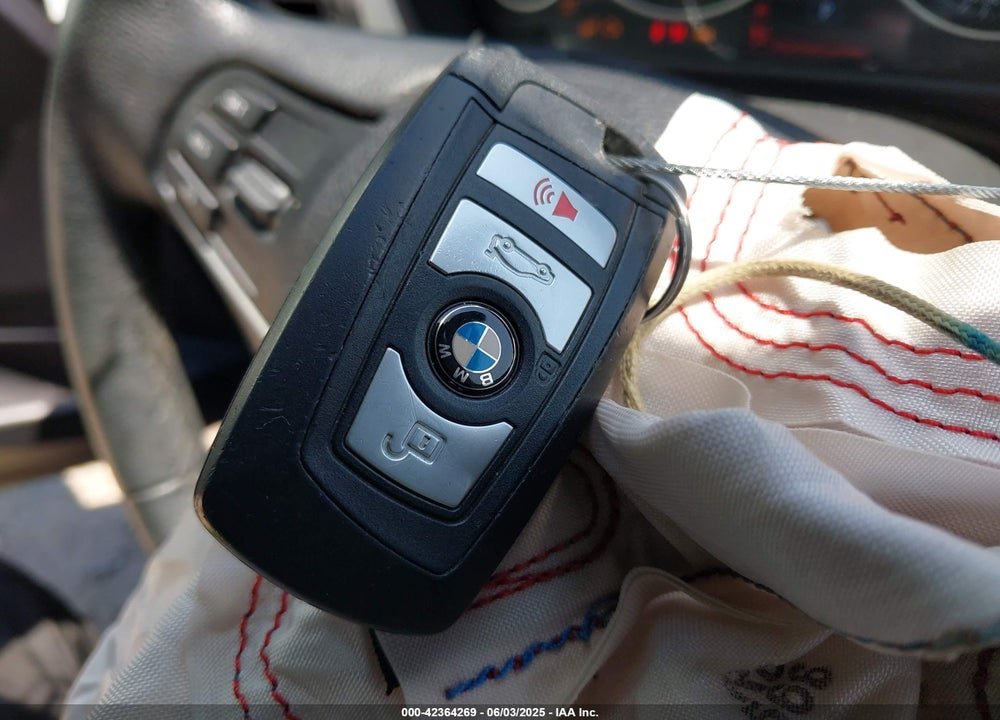 2018 BMW 320I XDRIVE VIN: WBA8A3C5XJA494689