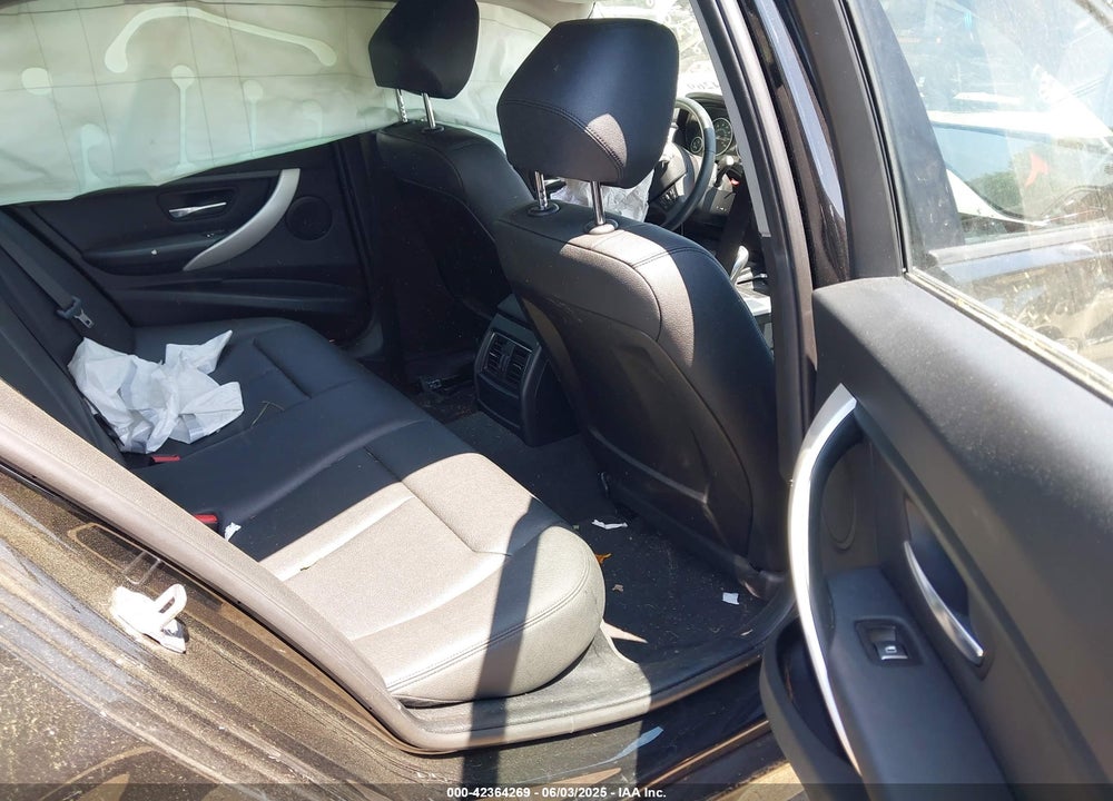 2018 BMW 320I XDRIVE VIN: WBA8A3C5XJA494689