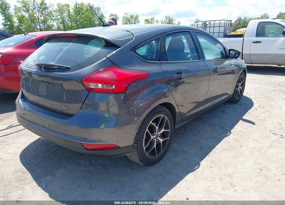 2017 FORD FOCUS VIN: 1FADP3M29HL324008