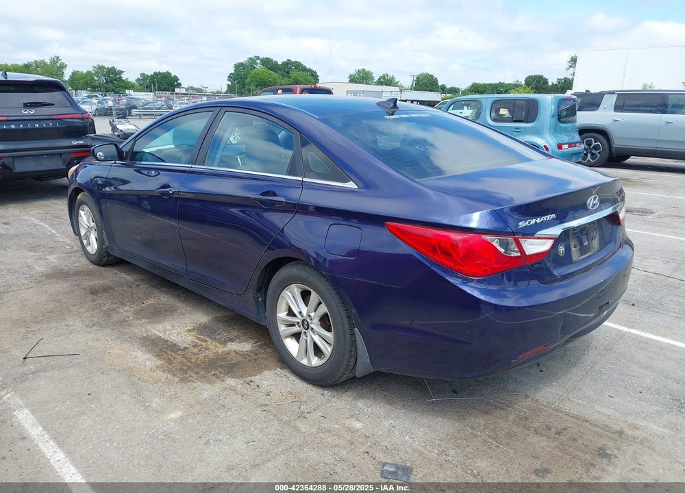 2013 HYUNDAI SONATA VIN: 5NPEB4AC9DH636702