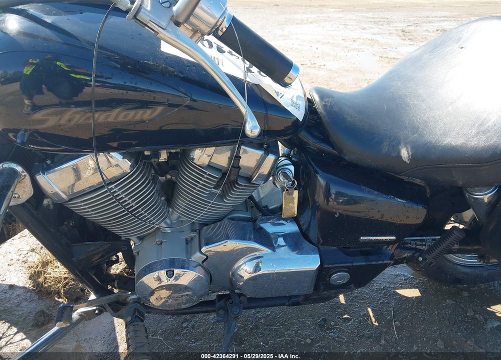2005 HONDA VT750 C VIN: JH2RC50005M102871