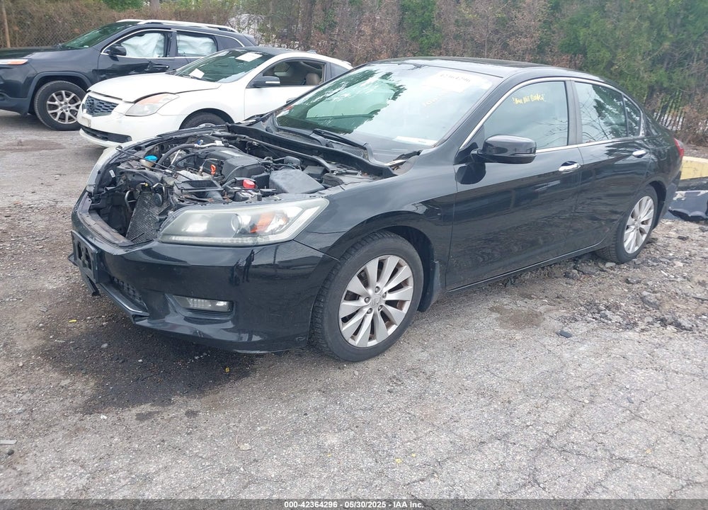2015 HONDA ACCORD VIN: 1HGCR2F86FA011911
