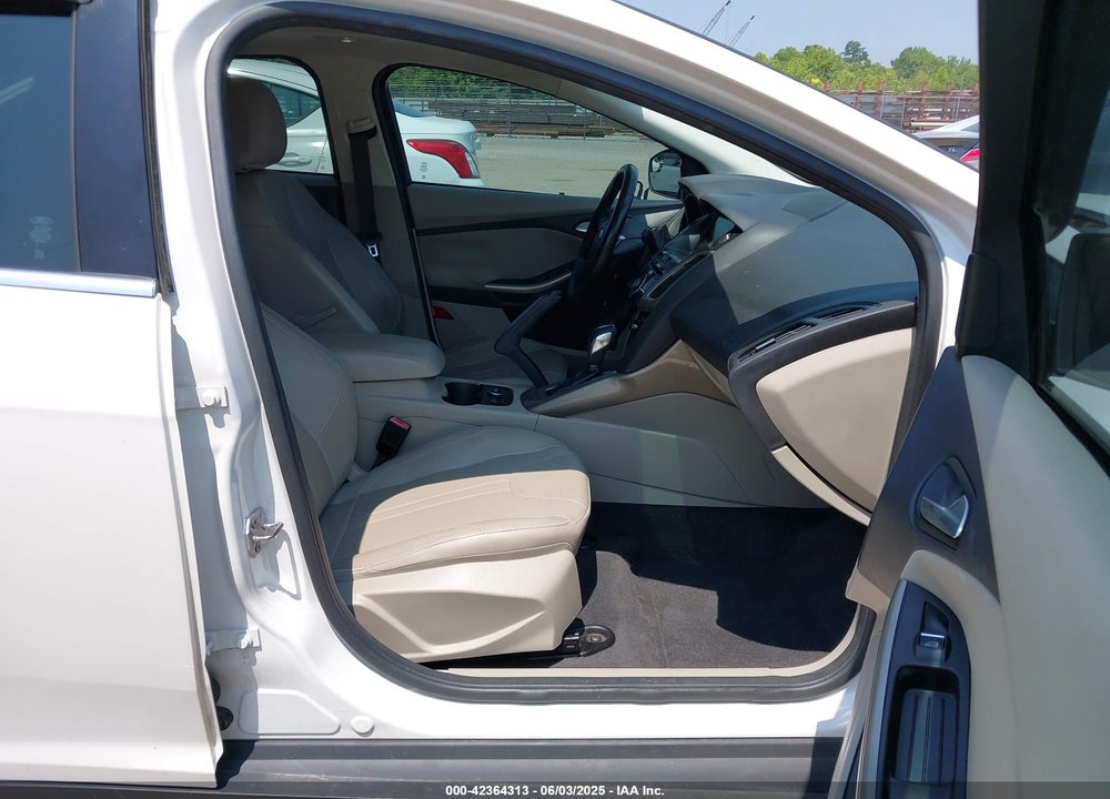 2012 FORD FOCUS SEL VIN: 1FAHP3M21CL390174