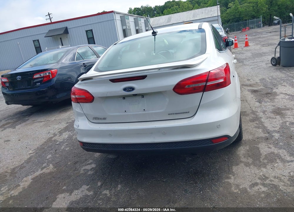 2018 FORD FOCUS VIN: 1FADP3J22JL314771