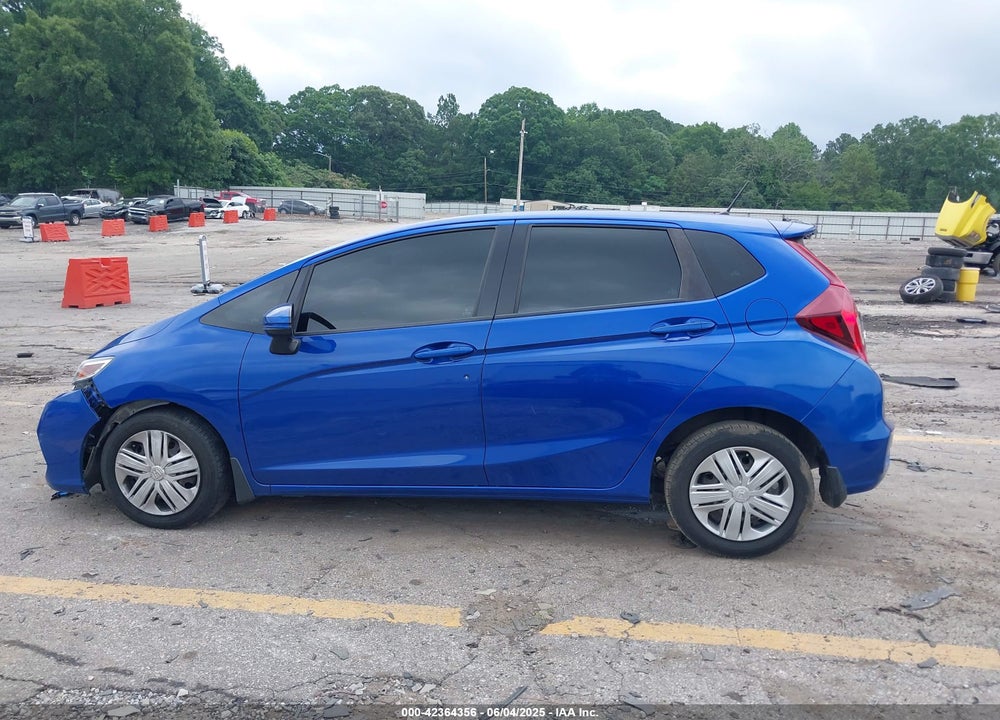 2018 HONDA FIT LX VIN: 3HGGK5H49JM728302
