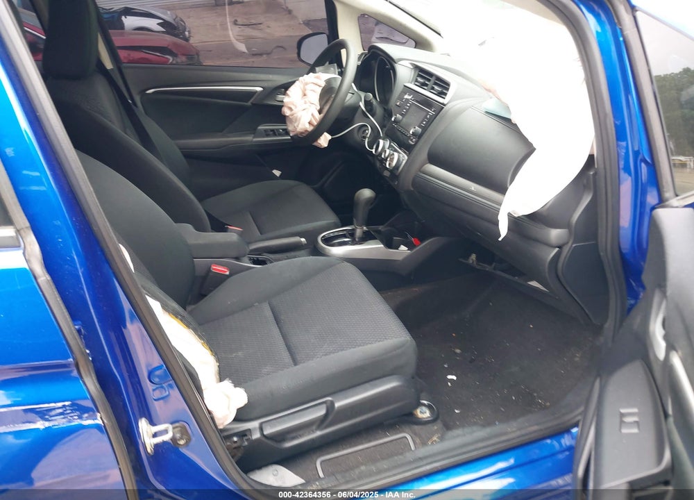 2018 HONDA FIT LX VIN: 3HGGK5H49JM728302