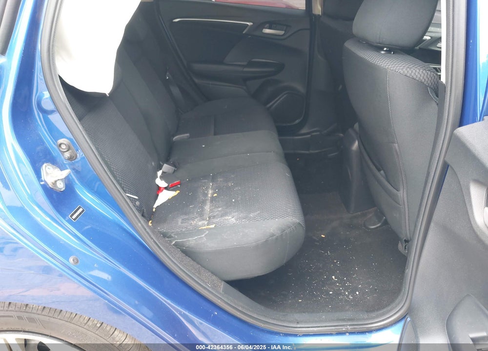 2018 HONDA FIT LX VIN: 3HGGK5H49JM728302