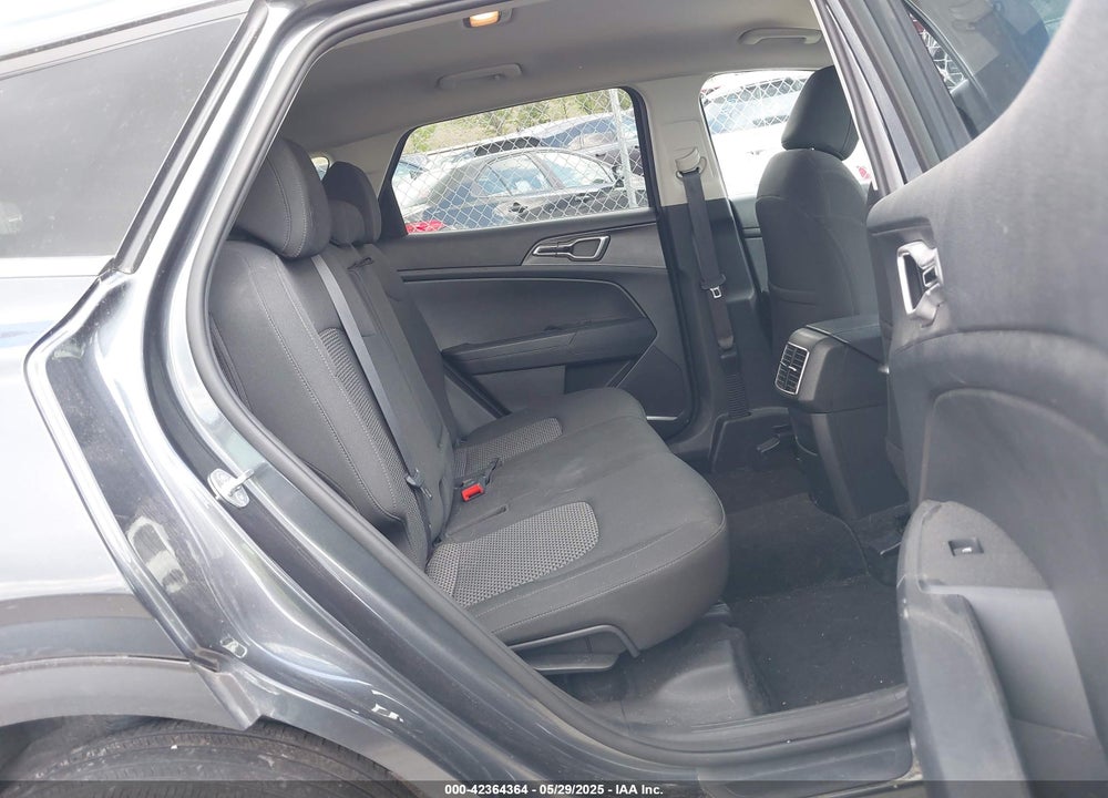2023 KIA SPORTAGE LX VIN: KNDPUCAFXP7162209