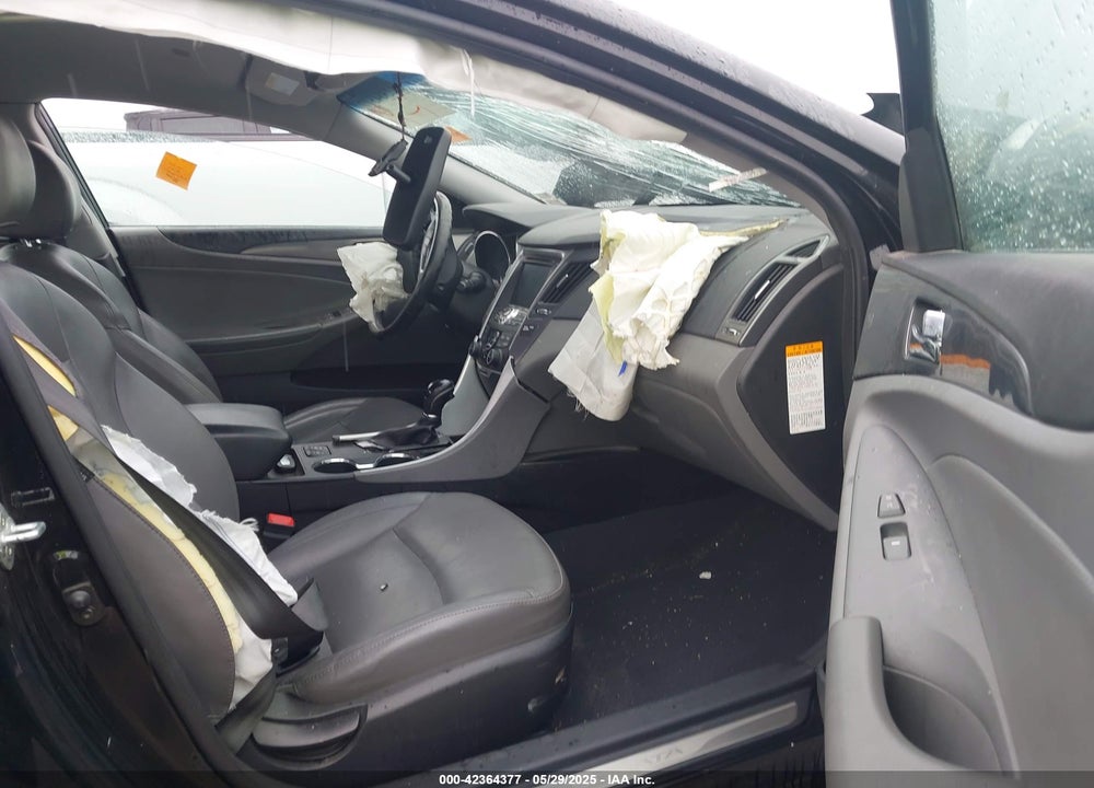 2013 HYUNDAI SONATA HYBRID VIN: KMHEC4A4XDA098830