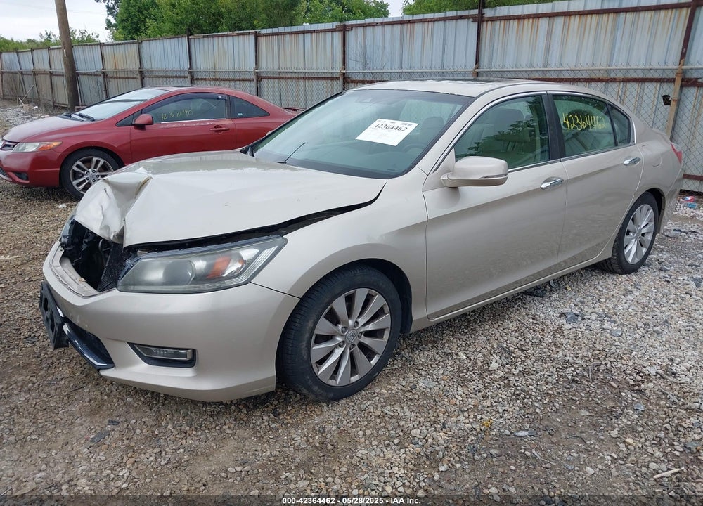 2013 HONDA ACCORD VIN: 1HGCR2F84DA194318