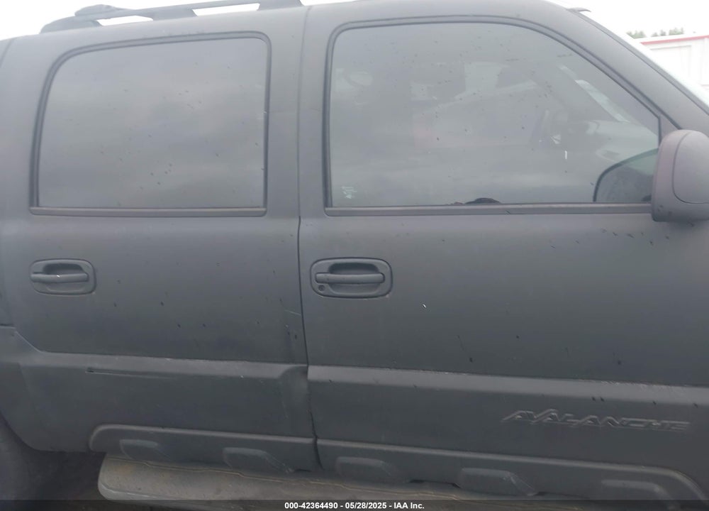 2002 CHEVROLET AVALANCHE K1500 VIN: 3GNEK13T92G133437