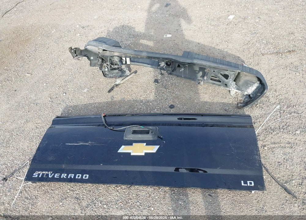 2019 CHEVROLET SILVERADO 1500 LD VIN: 2GCVKMEC8K1161441
