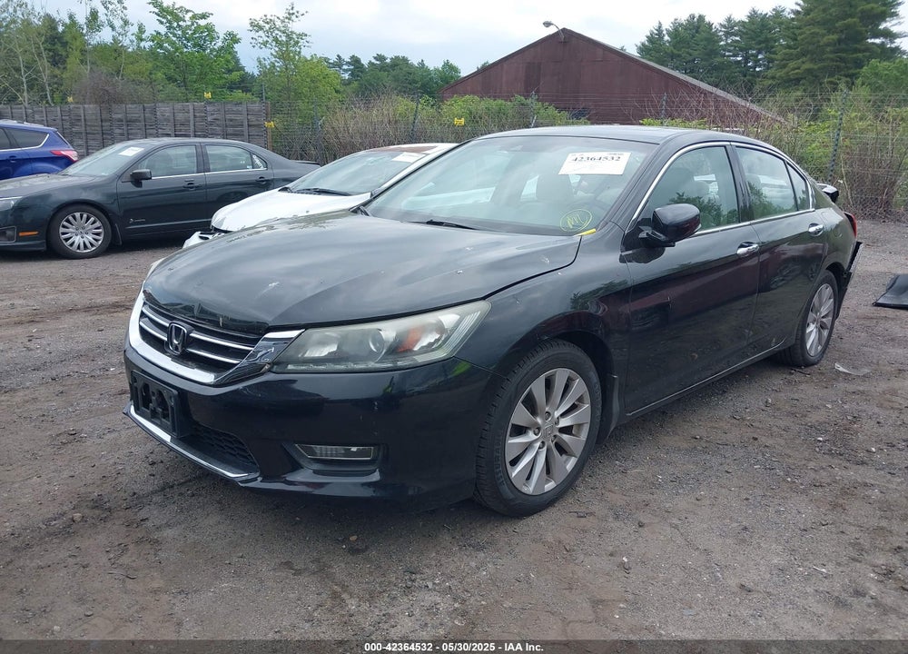 2013 HONDA ACCORD EX-L V-6 VIN: 1HGCR3F82DA041023