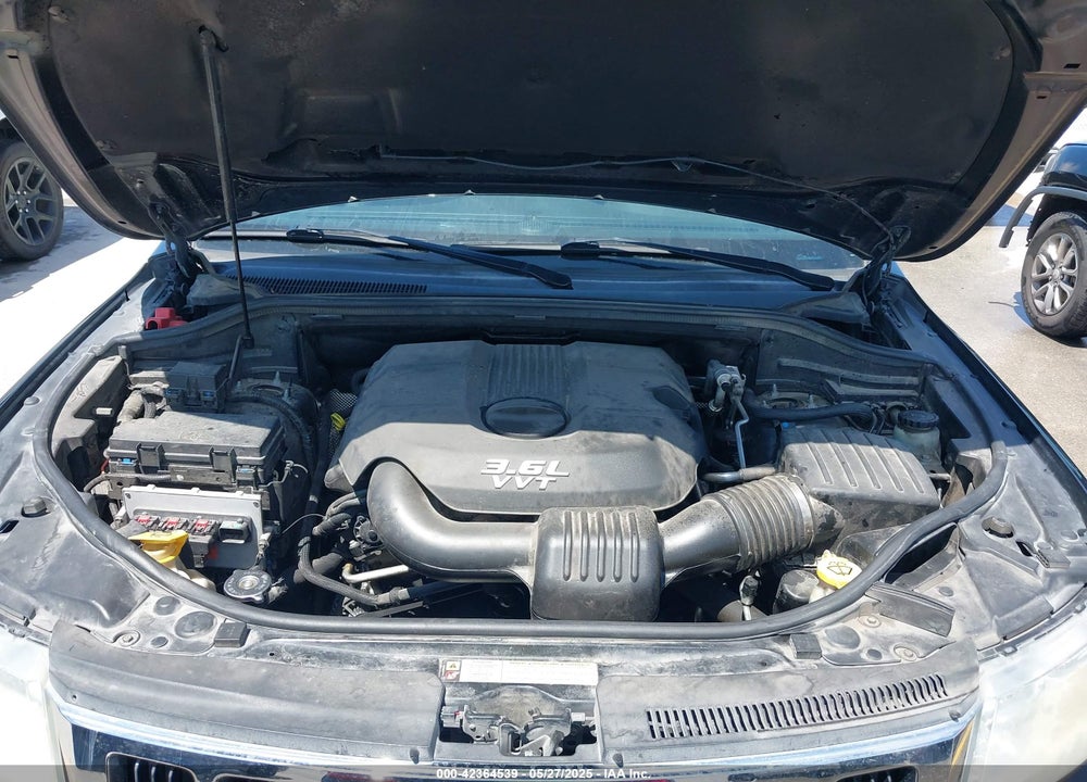 2012 JEEP GRAND CHEROKEE VIN: 1C4RJEAG5CC157538