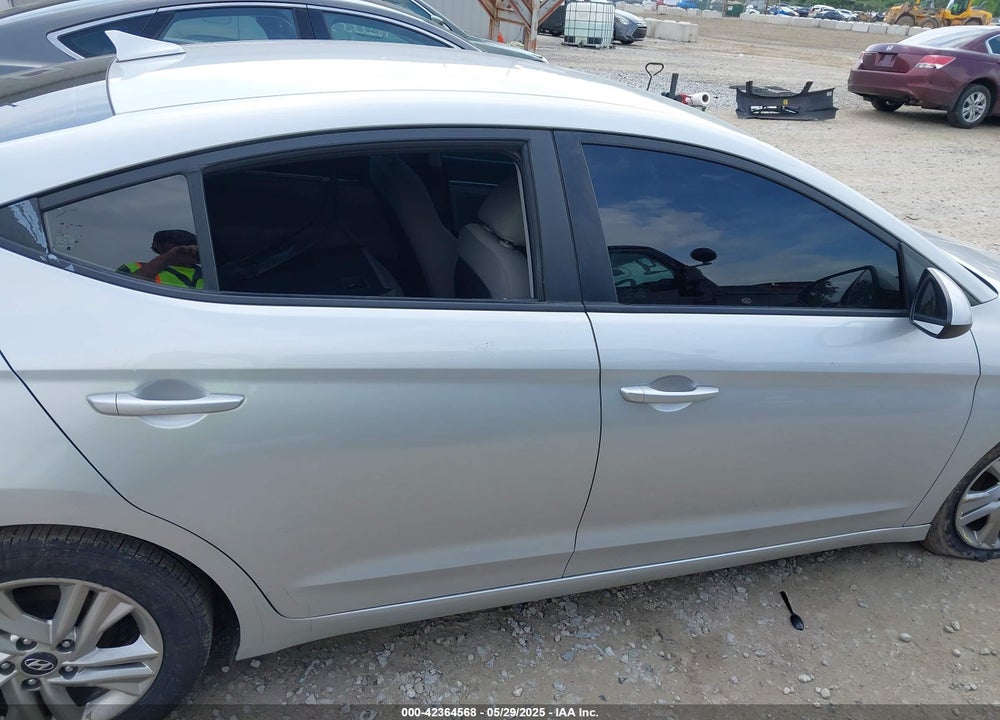 2019 HYUNDAI ELANTRA SEL VIN: 5NPD84LF4KH426118