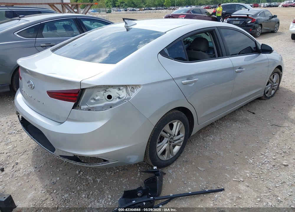 2019 HYUNDAI ELANTRA SEL VIN: 5NPD84LF4KH426118