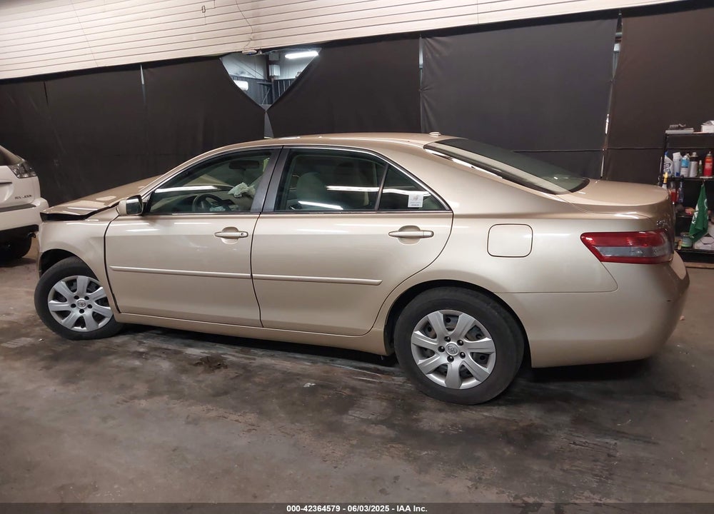 2011 TOYOTA CAMRY VIN: 4T1BF3EK4BU730780