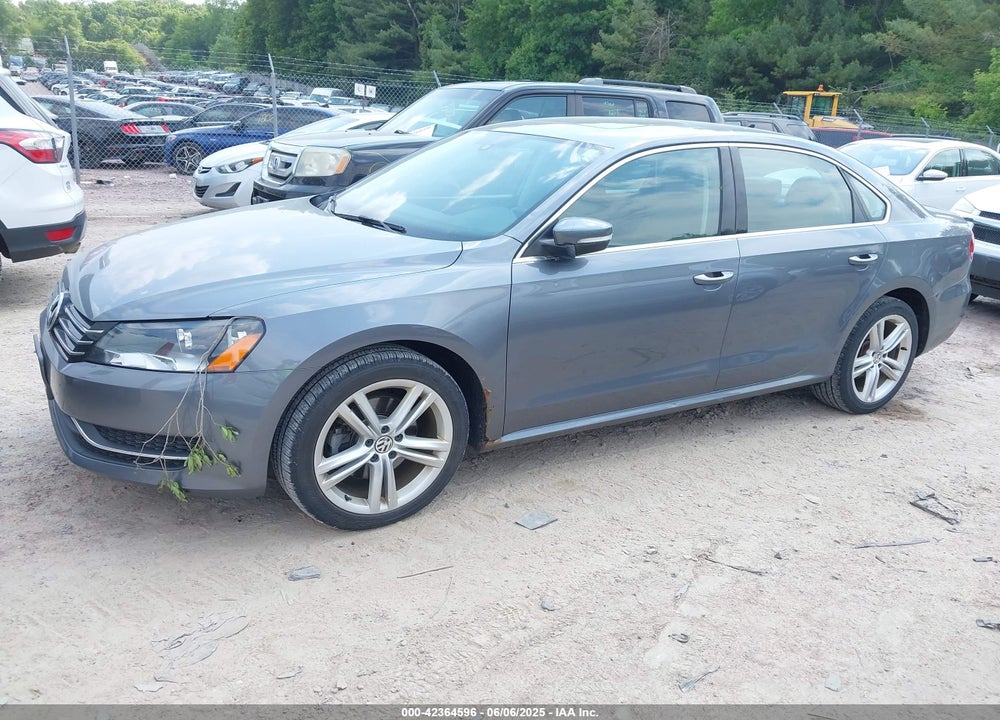 2014 VOLKSWAGEN PASSAT 1.8T SE VIN: 1VWBS7A38EC036834
