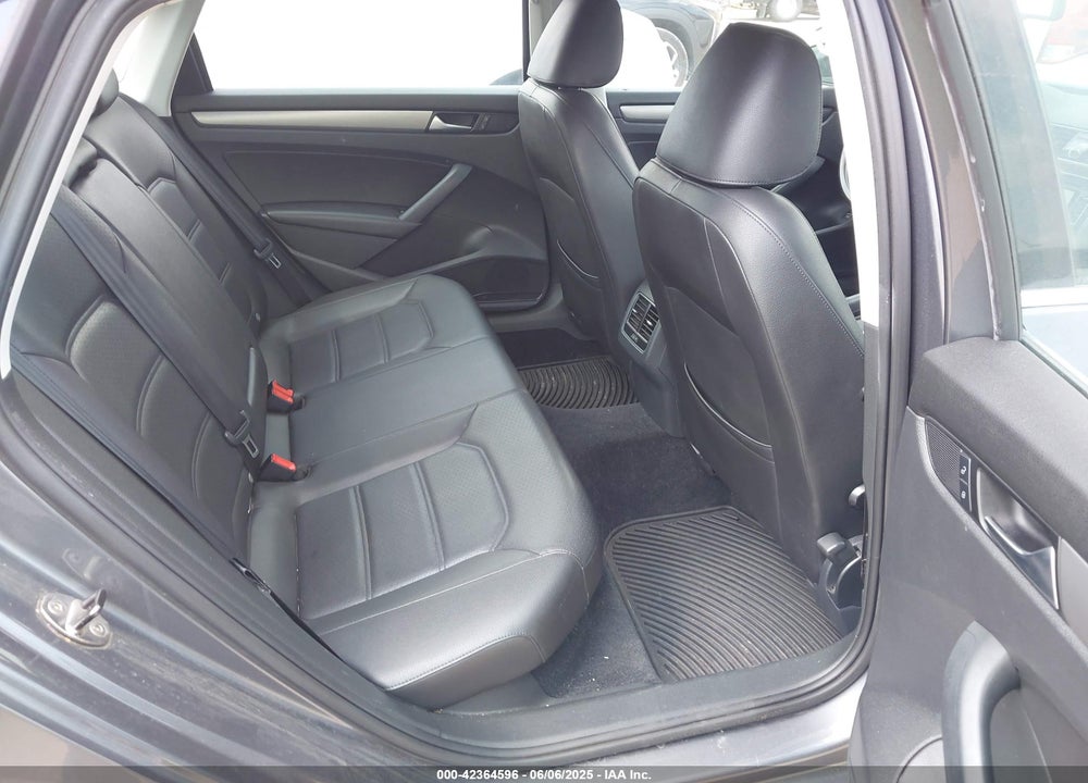 2014 VOLKSWAGEN PASSAT 1.8T SE VIN: 1VWBS7A38EC036834
