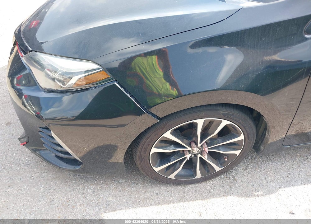 2017 TOYOTA COROLLA L/LE/XLE/SE/XSE VIN: 5YFBURHE3HP621235