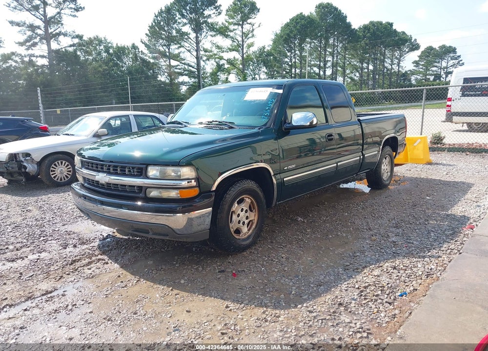 2002 CHEVROLET SILVERADO 1500 LS VIN: 2GCEC19V921198716