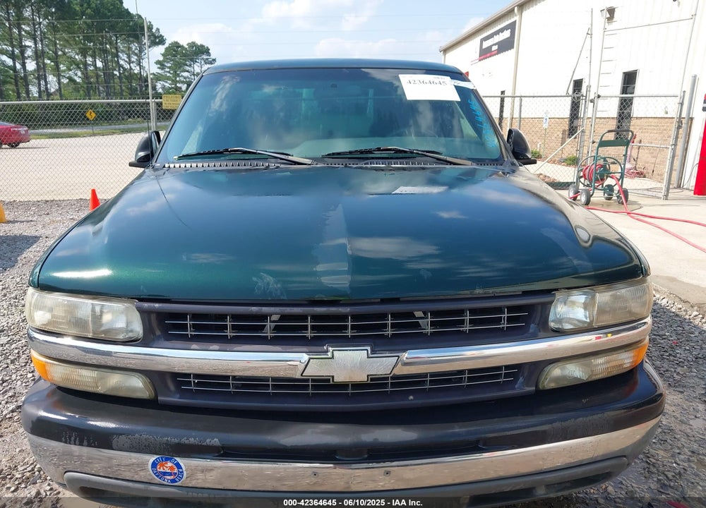 2002 CHEVROLET SILVERADO 1500 LS VIN: 2GCEC19V921198716