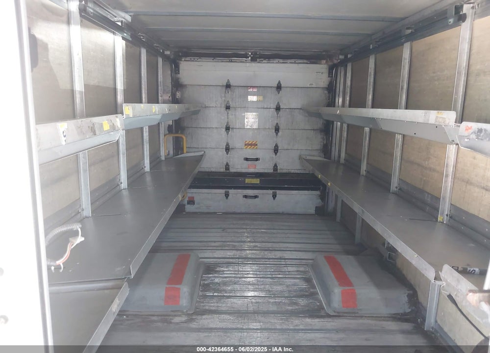 2013 ISUZU COMMERCIAL VAN VIN: JALB4T172D7W00296