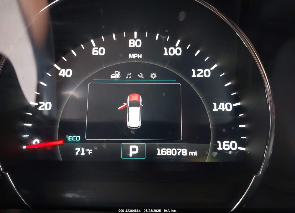 2016 KIA SORENTO VIN: 5XYPHDA56GG133679