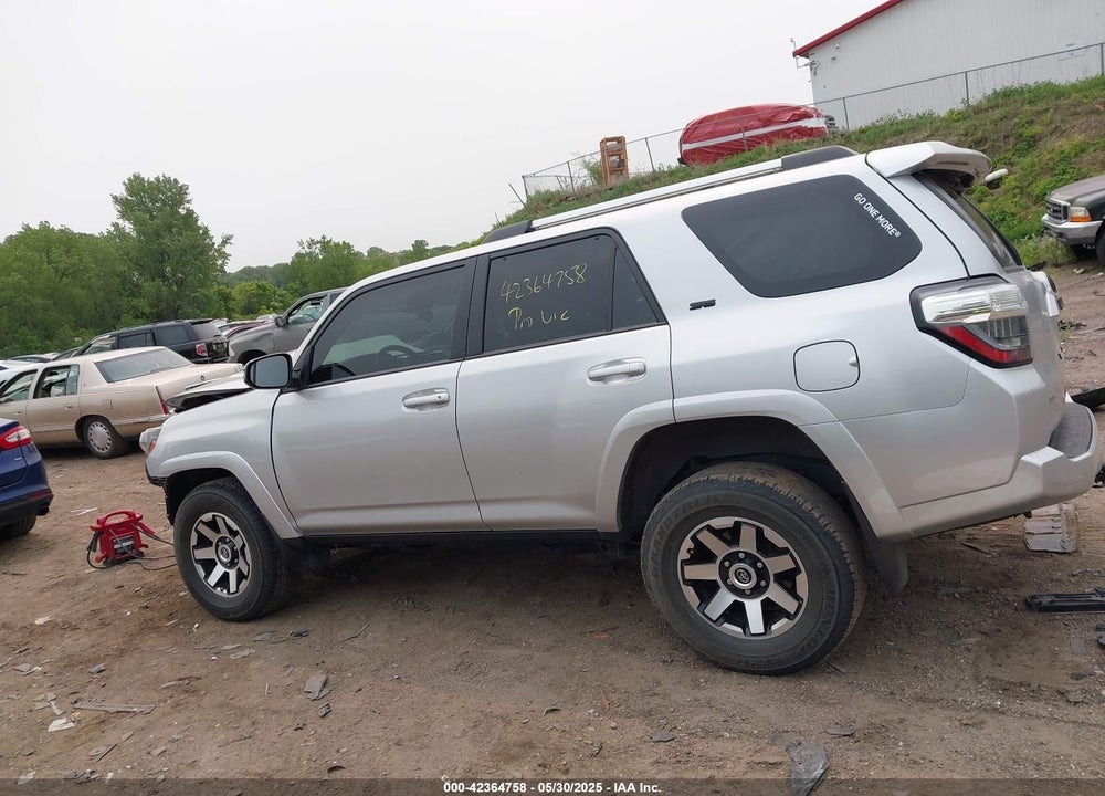 2021 TOYOTA 4RUNNER VIN: JTENU5JR7M5941650