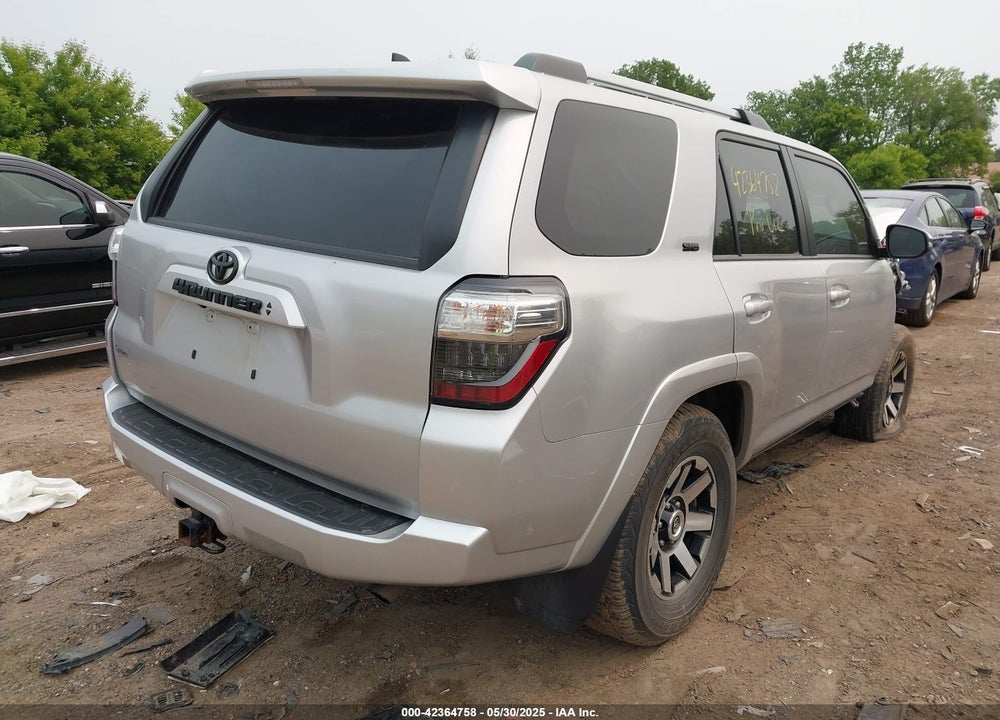 2021 TOYOTA 4RUNNER VIN: JTENU5JR7M5941650
